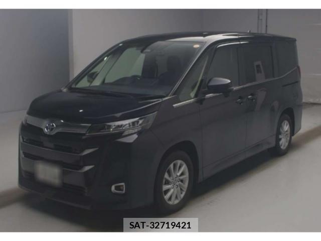 Toyota NOAH 2022-03 8769866-0