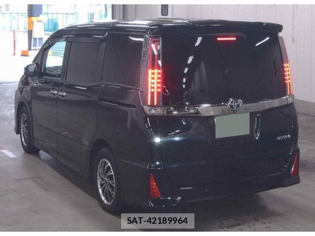 Toyota NOAH 2019-01 8770055-1