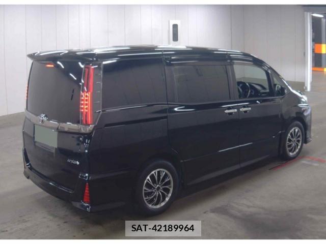 Toyota NOAH 2019-01 8770055-7