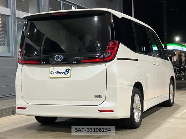 Toyota NOAH 2022-02 8770093-5