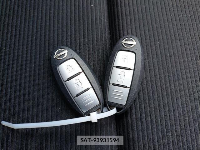 Nissan NOTE 2021-08 8768934-14