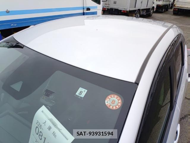 Nissan NOTE 2021-08 8768934-6