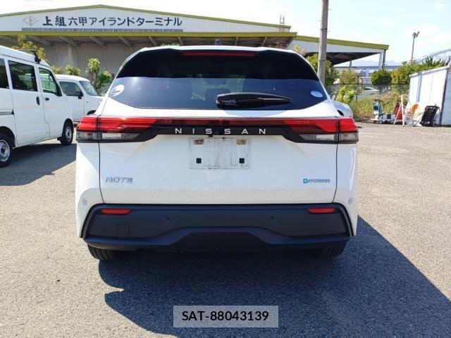 Nissan NOTE 2021-08 8768948-1
