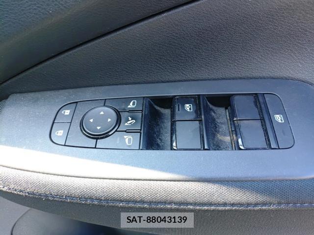 Nissan NOTE 2021-08 8768948-13