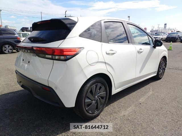 Nissan NOTE 2021-09 8768957-4