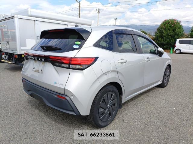 Nissan NOTE 2021-08 8768958-4