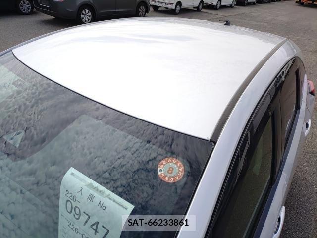 Nissan NOTE 2021-08 8768958-6