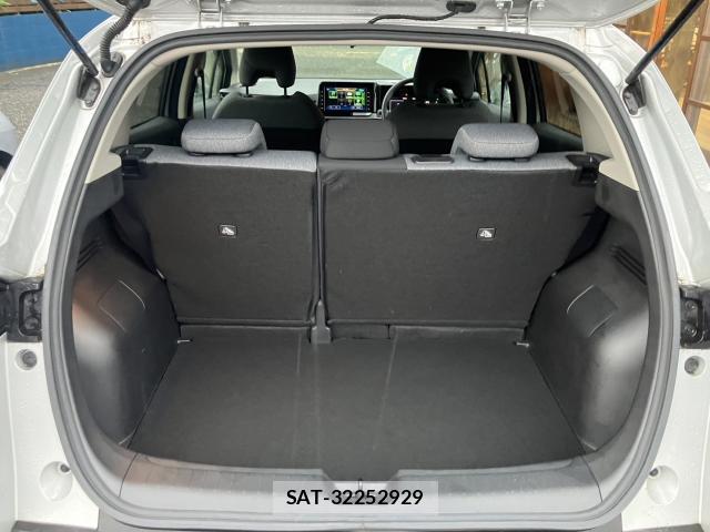 Nissan NOTE 2021-02 8769450-13
