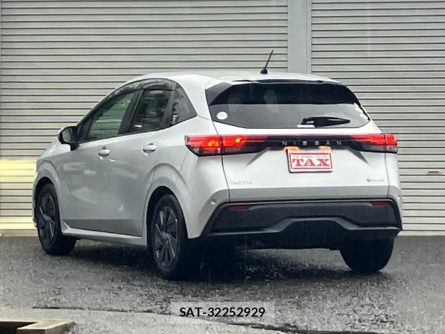 Nissan NOTE 2021-02 8769450-9