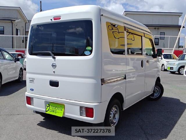 Nissan CLIPPER RIO 2015-10 8770160-1