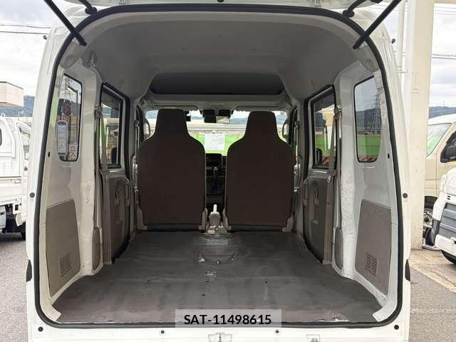Nissan CLIPPER VAN 2022-08 8769554-17
