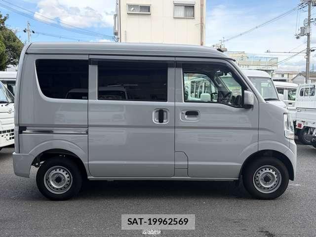 Nissan CLIPPER VAN 2021-03 8769555-11
