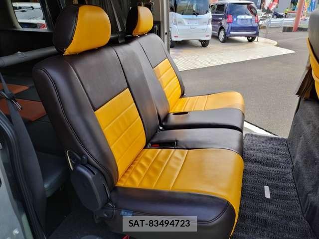 Nissan NV350 Caravan 2013-01 8769332-13