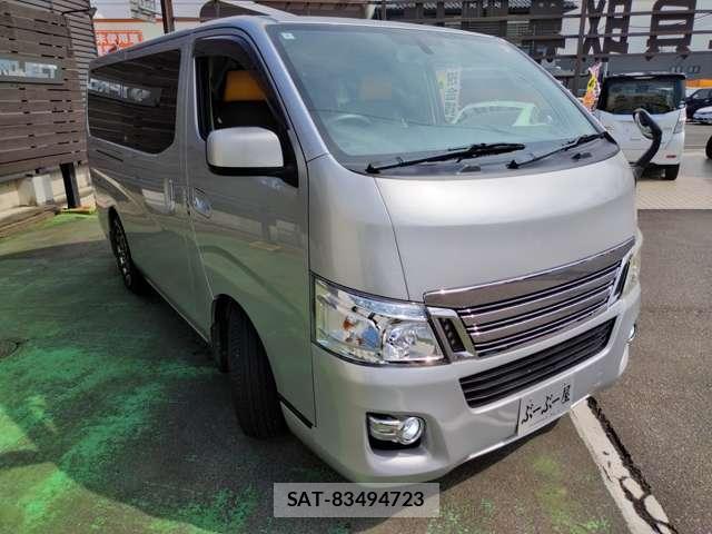 Nissan NV350 Caravan 2013-01 8769332-3