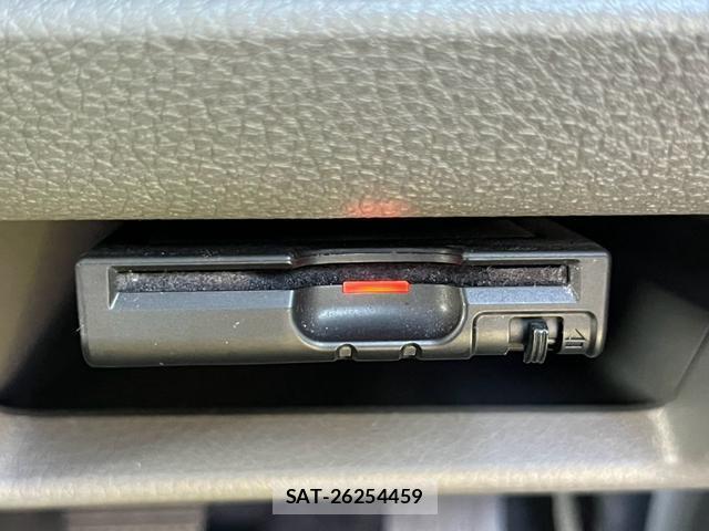 Nissan NV350 Caravan 2019-07 8769961-14