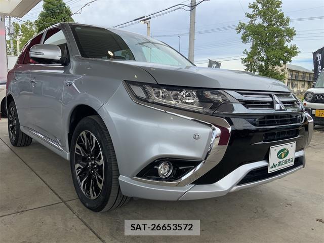 Mitsubishi OUTLANDER PHEV 2017-04 8769090-5