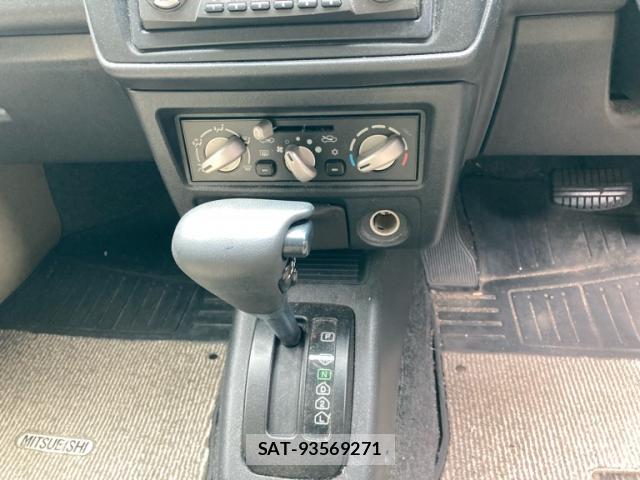 Mitsubishi PAJERO MINI 2005-06 8769169-17