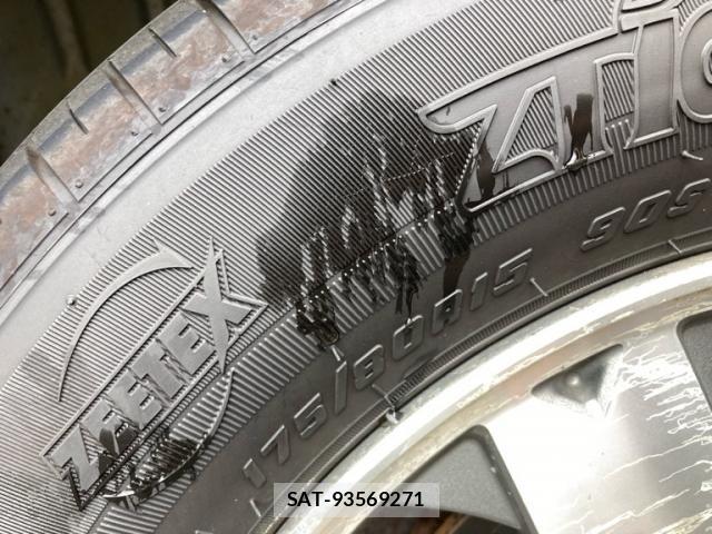 Mitsubishi PAJERO MINI 2005-06 8769169-8