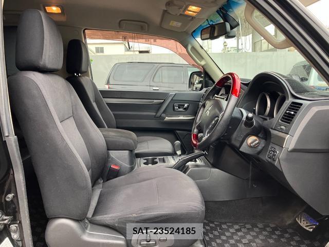 Mitsubishi PAJERO 2016-07 8769647-16