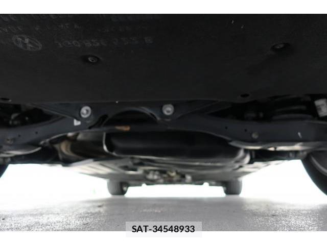 VolksWagen PASSAT VARIANT 2021-05 8768700-18