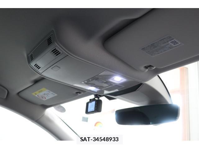 VolksWagen PASSAT VARIANT 2021-05 8768700-2
