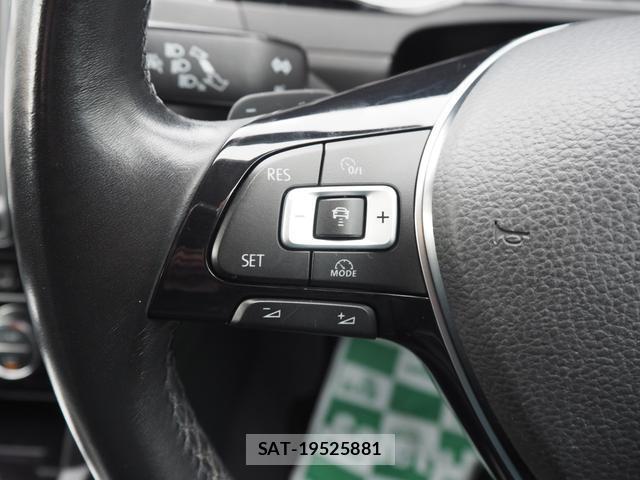 VolksWagen PASSAT VARIANT 2016-03 8769992-12