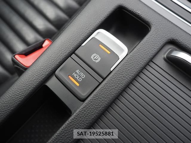 VolksWagen PASSAT VARIANT 2016-03 8769992-16