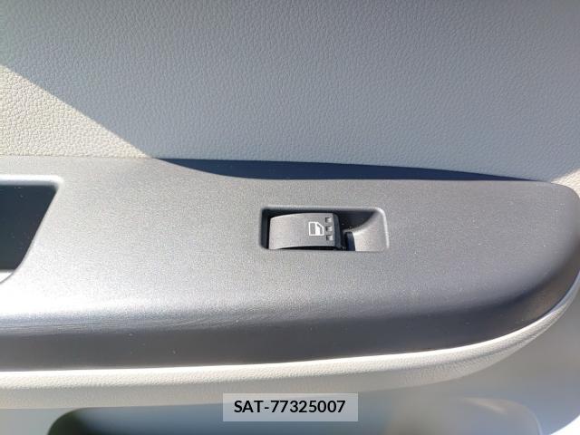 Toyota PASSO 2021-09 8768944-12