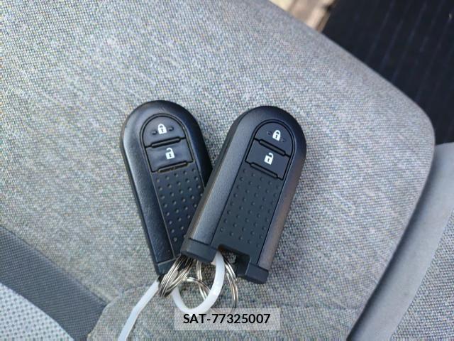Toyota PASSO 2021-09 8768944-14