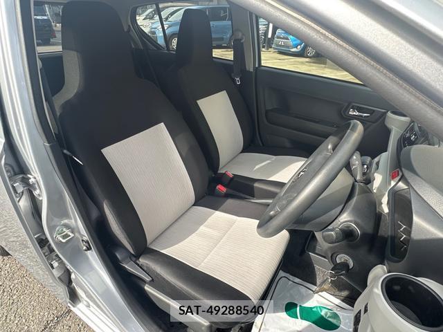 Toyota PIXIS EPOCH 2021-08 8769396-6