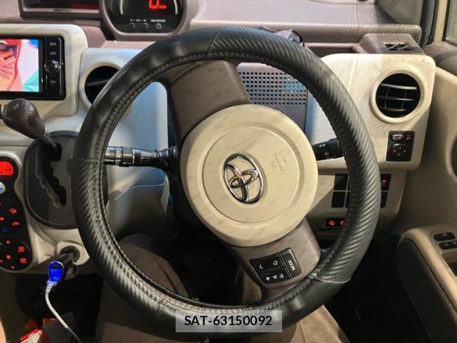 Toyota PORTE 2017-05 8769278-10