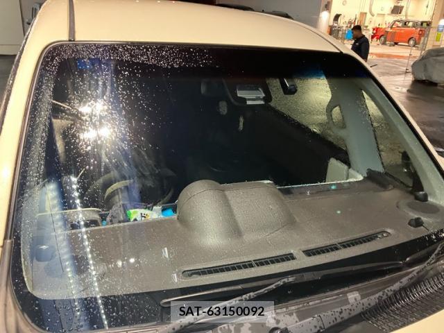 Toyota PORTE 2017-05 8769278-3