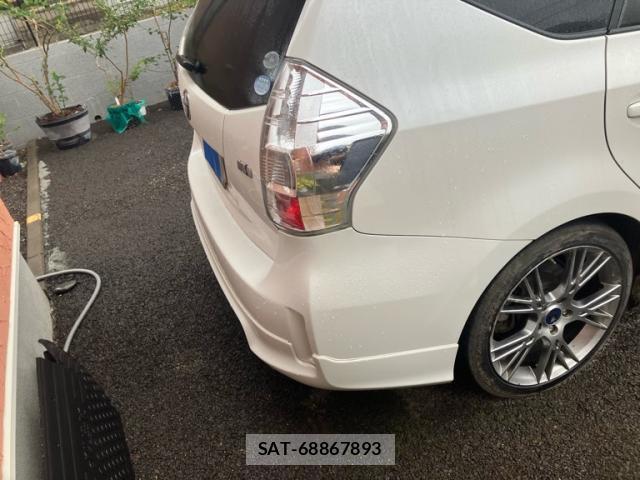Toyota PRIUS ALPHA 2012-03 8769173-4