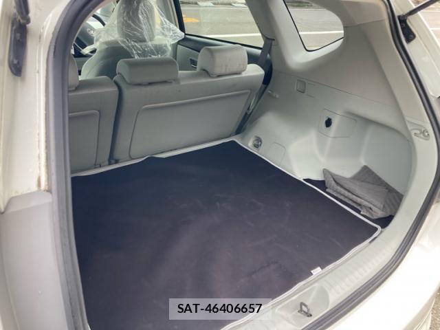 Toyota PRIUS ALPHA 2013-10 8769203-19