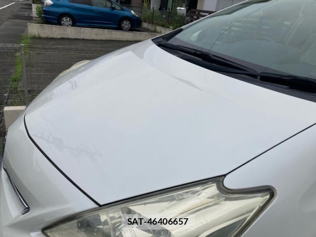 Toyota PRIUS ALPHA 2013-10 8769203-5