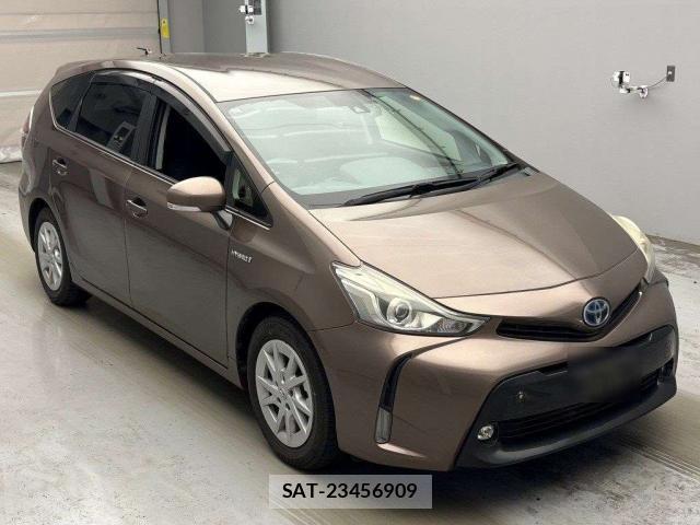 Toyota PRIUS ALPHA 2015-11 8769684-3