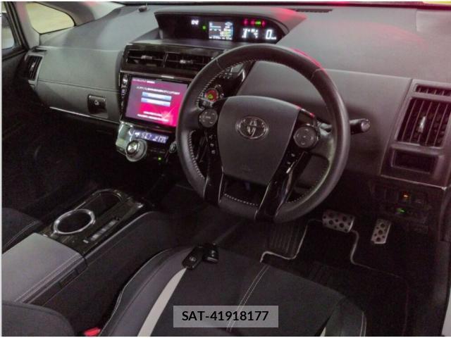 Toyota PRIUS ALPHA 2015-09 8770060-2