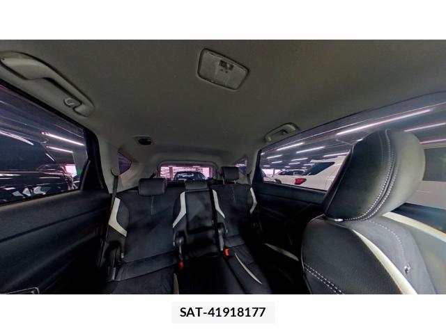 Toyota PRIUS ALPHA 2015-09 8770060-4