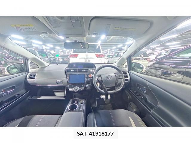 Toyota PRIUS ALPHA 2015-09 8770060-6