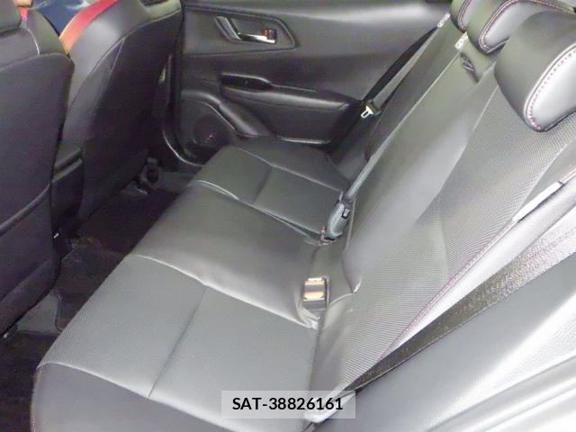 Toyota PRIUS PHV 2023-09 8769666-5