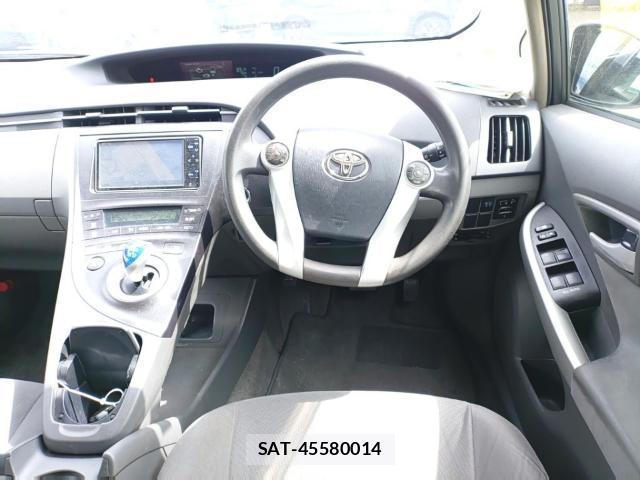 Toyota PRIUS 2009-08 8768959-2