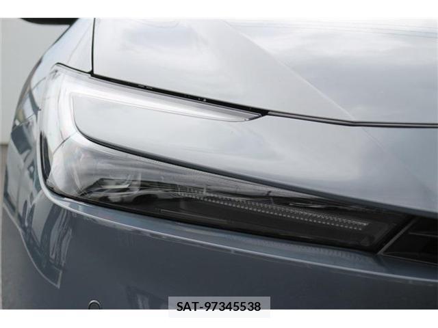 Toyota PRIUS 2024-01 8769027-11