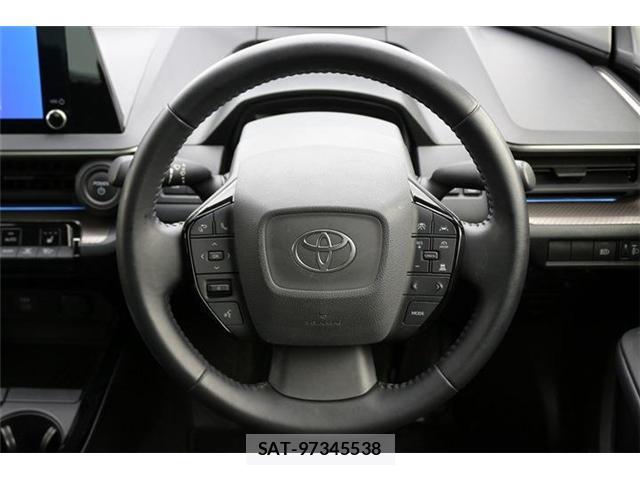 Toyota PRIUS 2024-01 8769027-16