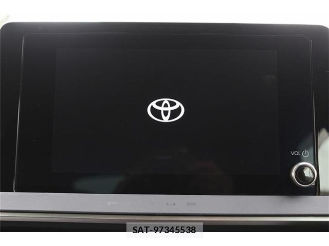 Toyota PRIUS 2024-01 8769027-2