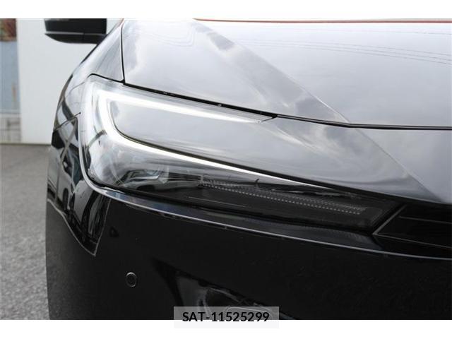 Toyota PRIUS 2026-03 8769029-11