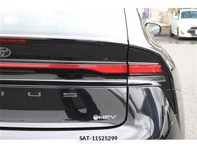 Toyota PRIUS 2026-03 8769029-12