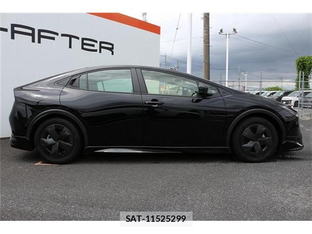 Toyota PRIUS 2026-03 8769029-8