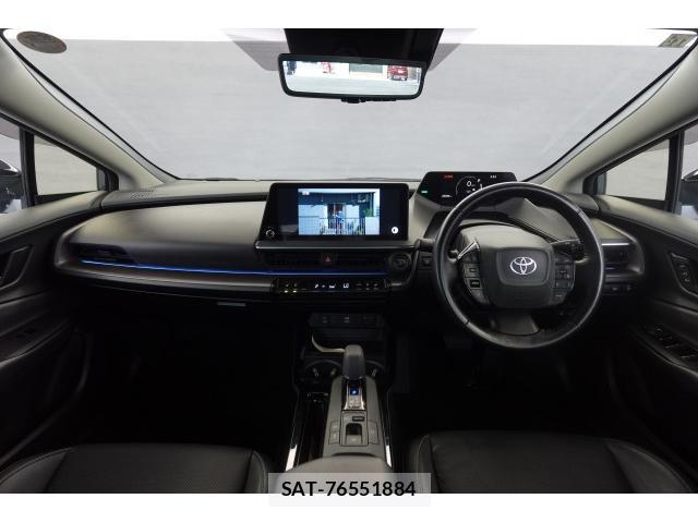 Toyota PRIUS 2023-11 8769114-2