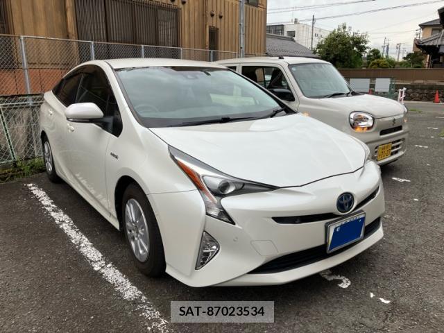 Toyota PRIUS 2017-05 8769162-0