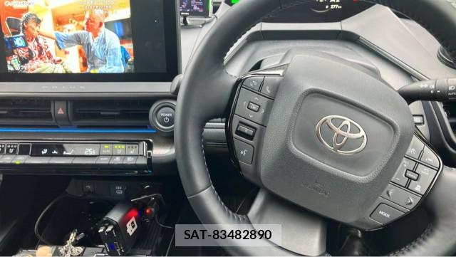 Toyota PRIUS 2025-01 8769609-16